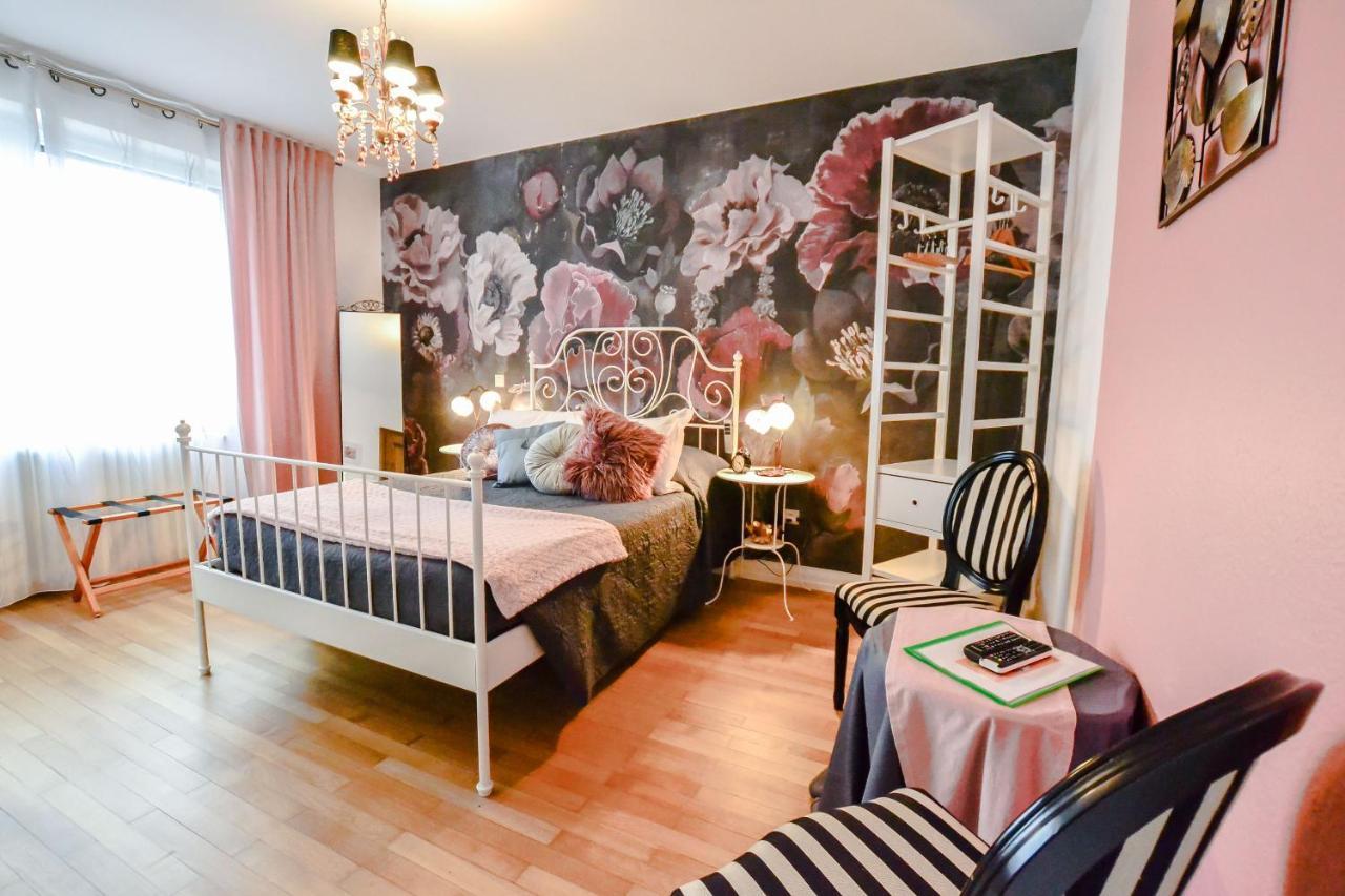 B&B "Villa Fink" Ostheim Bagian luar foto