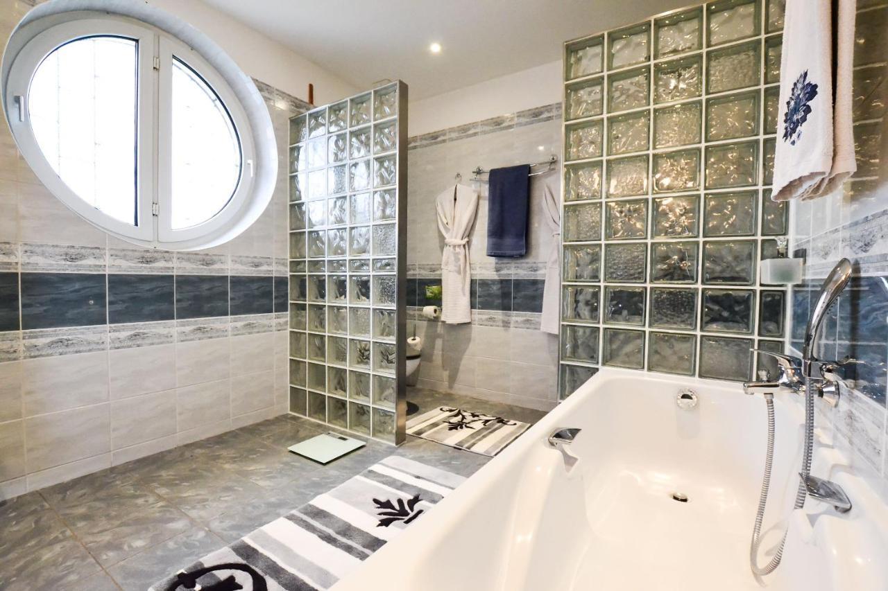 B&B "Villa Fink" Ostheim Bagian luar foto